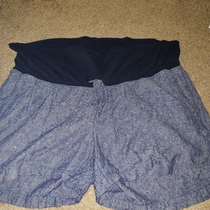 Maternity short